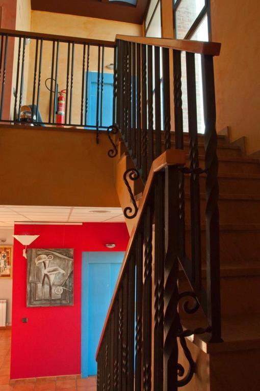 Hotel El Comendador Anon Añón Bagian luar foto