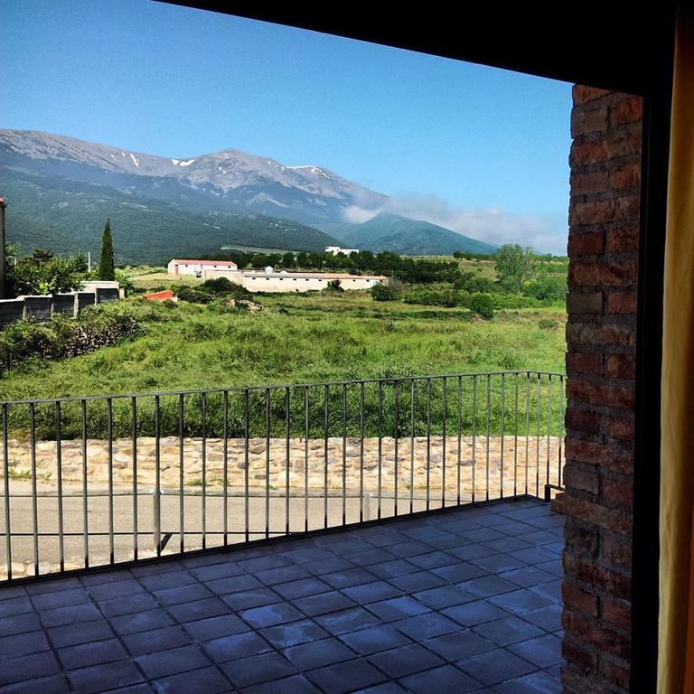 Hotel El Comendador Anon Añón Bagian luar foto