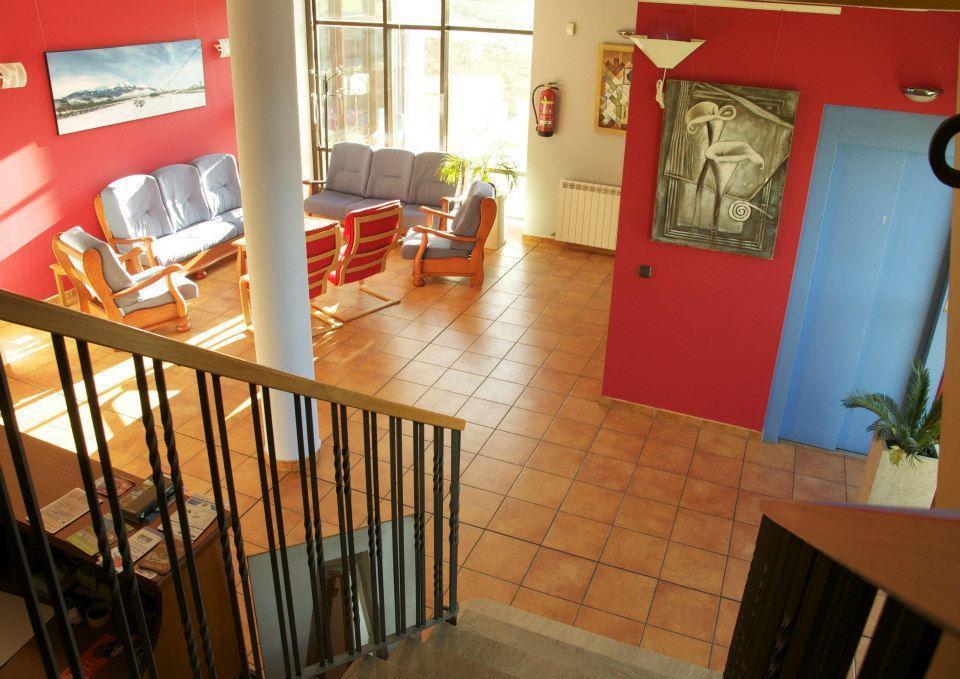 Hotel El Comendador Anon Añón Bagian luar foto